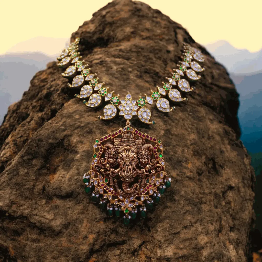 GAJ LAXMI MANGO MALA